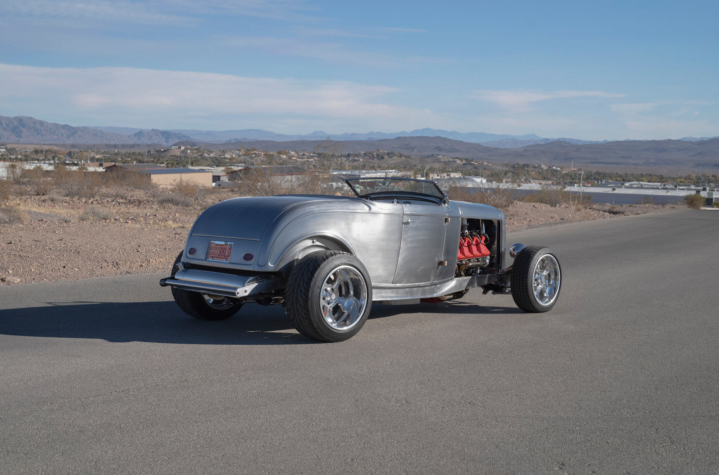 Kaase 520-Powered '32 Ford Roadster Highboy